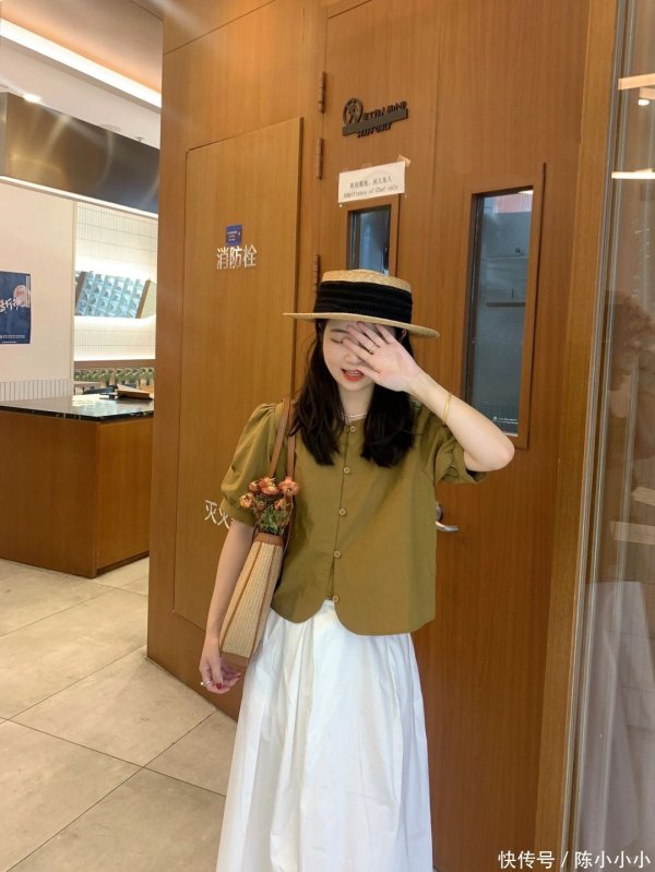 博泰配资 男朋友都夸！今天是日系复古女孩｜小个子OOTD